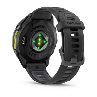 Смарт-часы Garmin Forerunner 970 с углеродно-серым титановым безелем DLC, чёрным корпусом и чёрным ремешком