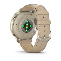 Venu 4 · 41 mm · Lunar Gold · Silicone + Leather Band