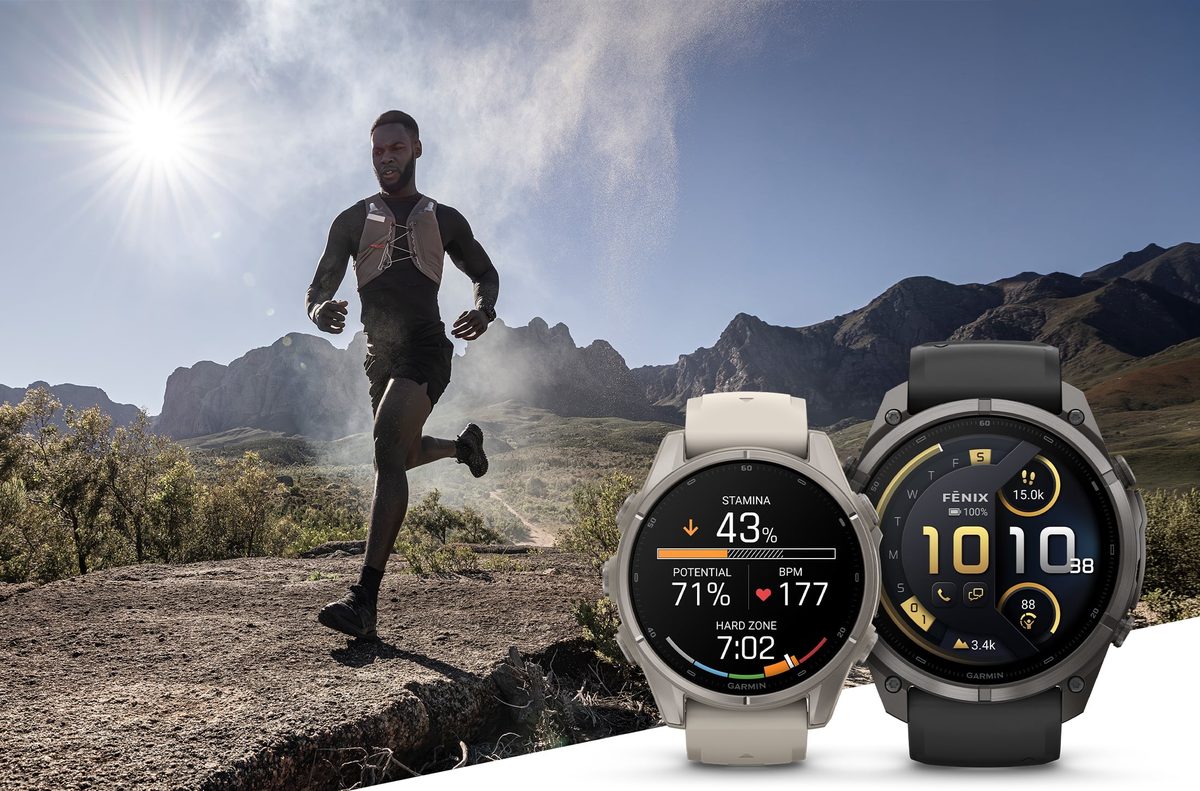 Смартгодинники Garmin fēnix 9 з екраном показників стаміни на тлі гірського трейлу